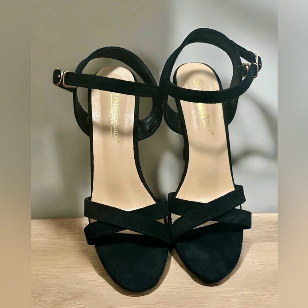 Black, Women’s Open Toe, Strap Ankle, Platform Stilettos - Picture 4 of 4